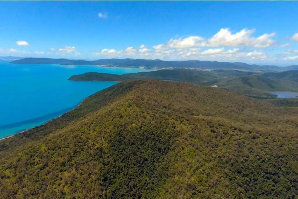 Сasa de vacaciones Ridge Cabin - Stunning Views - 5Km From Neighbours Airlie Beach